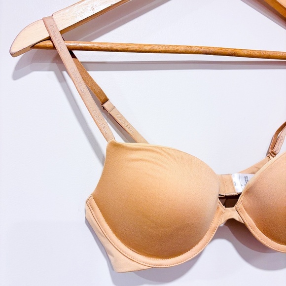 CALVIN KLEIN Beige Push-Up Plunge Bra - Picture 5 of 7